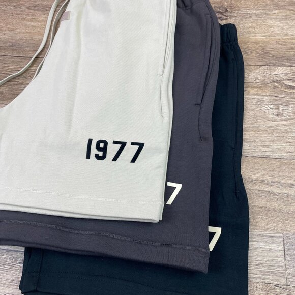 Fear of God Essentials 1977 Shorts Iron Spring Summer Season - Picture 8 of 11